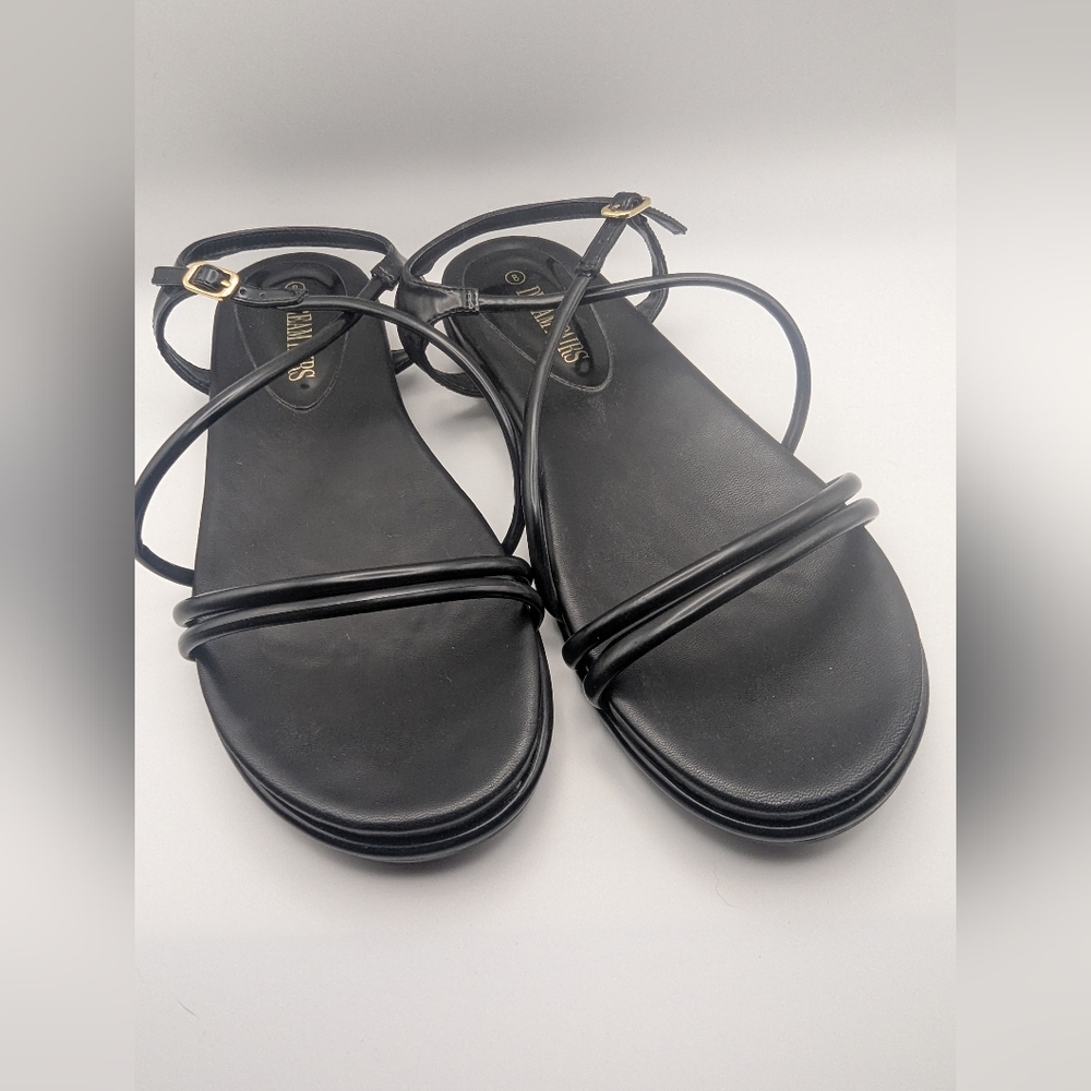 DREAM PAIRS women's Round Toe Dressy Flat Sandals black strappy size 8 New